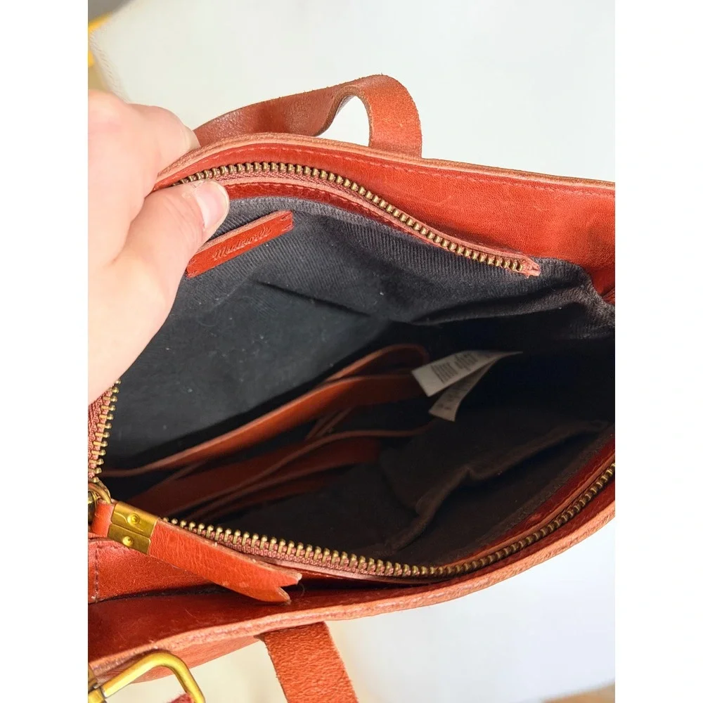 Madewell Small Transport Crossbody Bag English Saddle Leather Striped Strap Zip - Picture 5 of 5